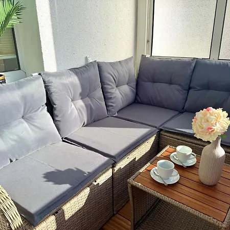 Neu Kleiner Seeloewe Apartment Sassnitz