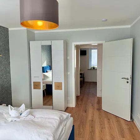 Neu Kleiner Seeloewe * Sassnitz