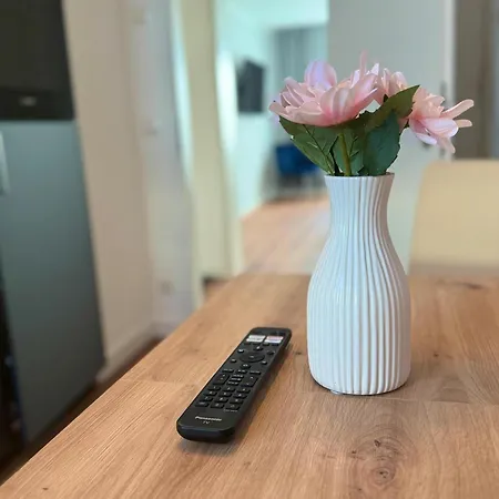 Neu Kleiner Seeloewe Apartment *