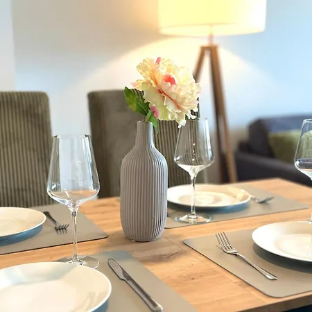Neu Kleiner Seeloewe Apartment *